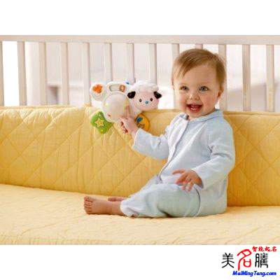 羊?qū)殞毱鹈Ｒ姷姆椒ù笕? /></a>今年是十二生肖的羊年，屬羊的人其實和其他屬相的人一樣，沒有什么不好的。民間的很多關(guān)于屬羊人不好，不要在羊年生孩子等說法都是不可信的。美名騰也多次寫文章對這種觀點進行反駁。感興趣的朋友可以看看這幾篇文章...</div>
							        <div style="height:5px; font-size:5px"></div>
							        <hr width="99%" style="text-align:center; border-style:dotted; border-width:0px; height:1px;" />
							        <div style="height:5px; font-size:5px"></div>
							    </div>
						        </td>
	</tr><tr style="border-width:0px;">
		<td valign="top">
						        <div style="padding-left:3px; padding-right:3px;line-height:180%">
							         <h3 style="padding:0px;margin:0px;display:inline;"><a id="ctl00_ContentPlaceHolder1_ShowMore1_dgNews_ctl07_HyperLink1" class="headline" href="/Message/ShowNews.aspx?NewsID=3652" target="_blank">羊?qū)殞毱鹈执笕?/a></h3>
							         <span id="ctl00_ContentPlaceHolder1_ShowMore1_dgNews_ctl07_Label1" style="color:Green;font-size:10pt;">2015/1/20 15:34:15</span>
							          <span style="color:Red;font-size:8pt;"></span>
							        <br />
							        <div style="padding-top:1px; width:95%; padding-left:8px; line-height:180%;color:#2f2f2f;font-size:14px;" ><a href=